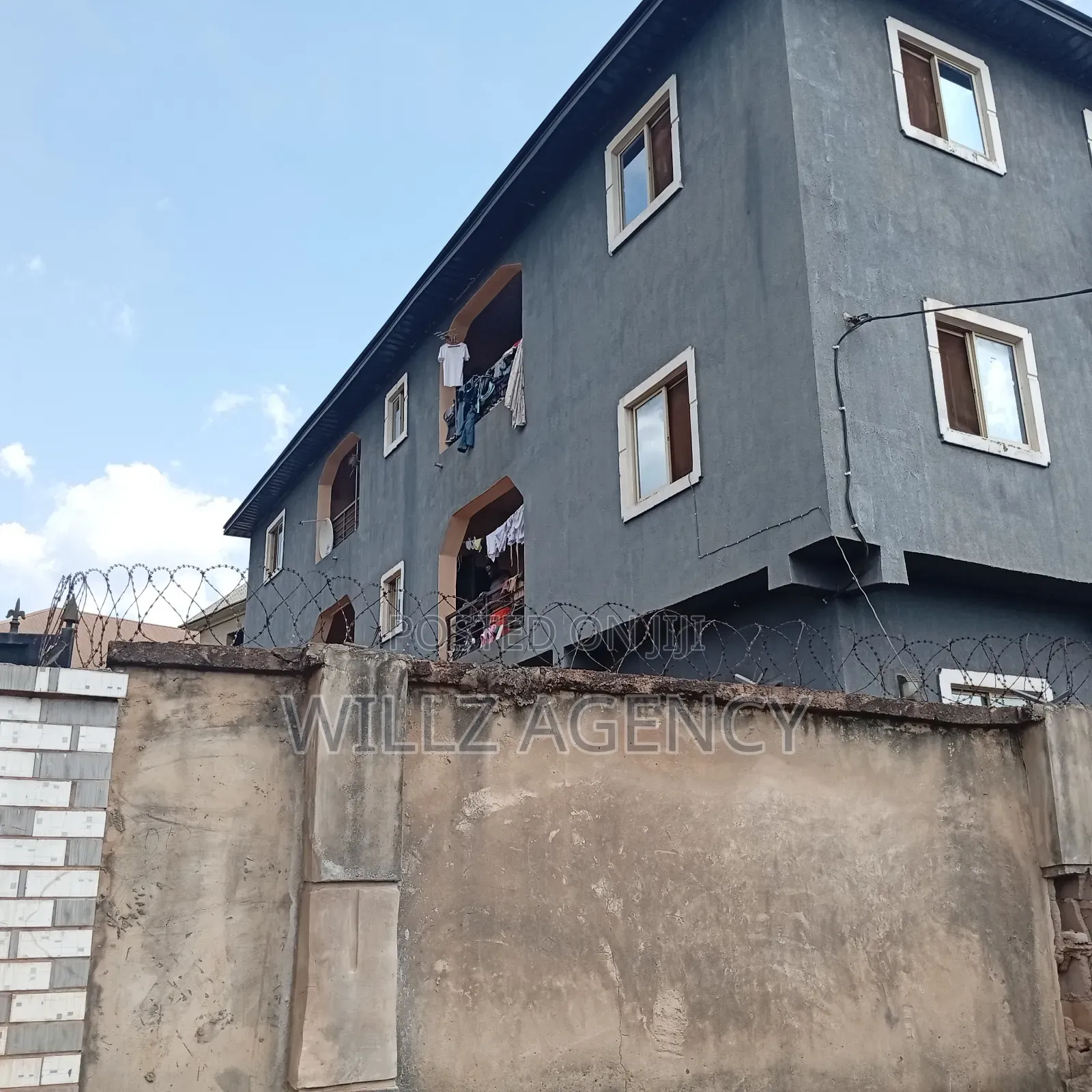 3bdrm Block of Flats in Enugu East Lga for sale in Enugu