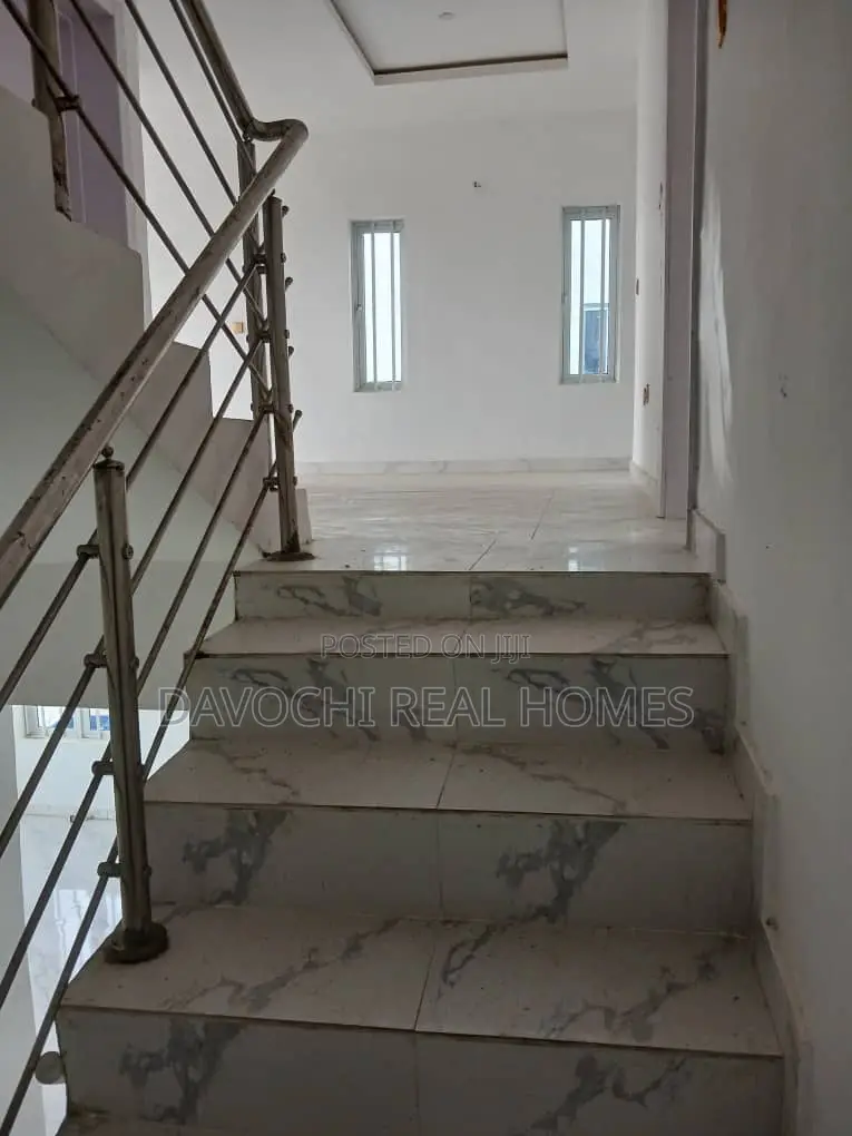 4bdrm Duplex in Orchid Road, Lekki Phase 2 for rent in Lekki Phase 2