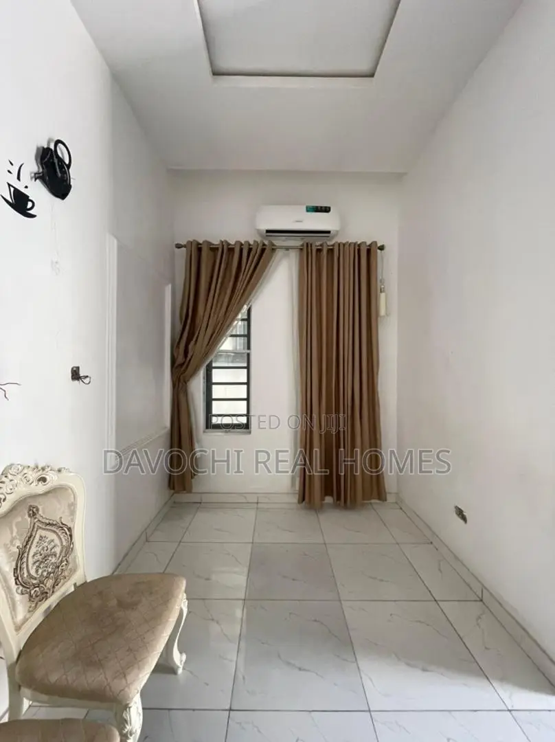 4bdrm Duplex in Orchid Road, Lekki Phase 2 for rent in Lekki Phase 2
