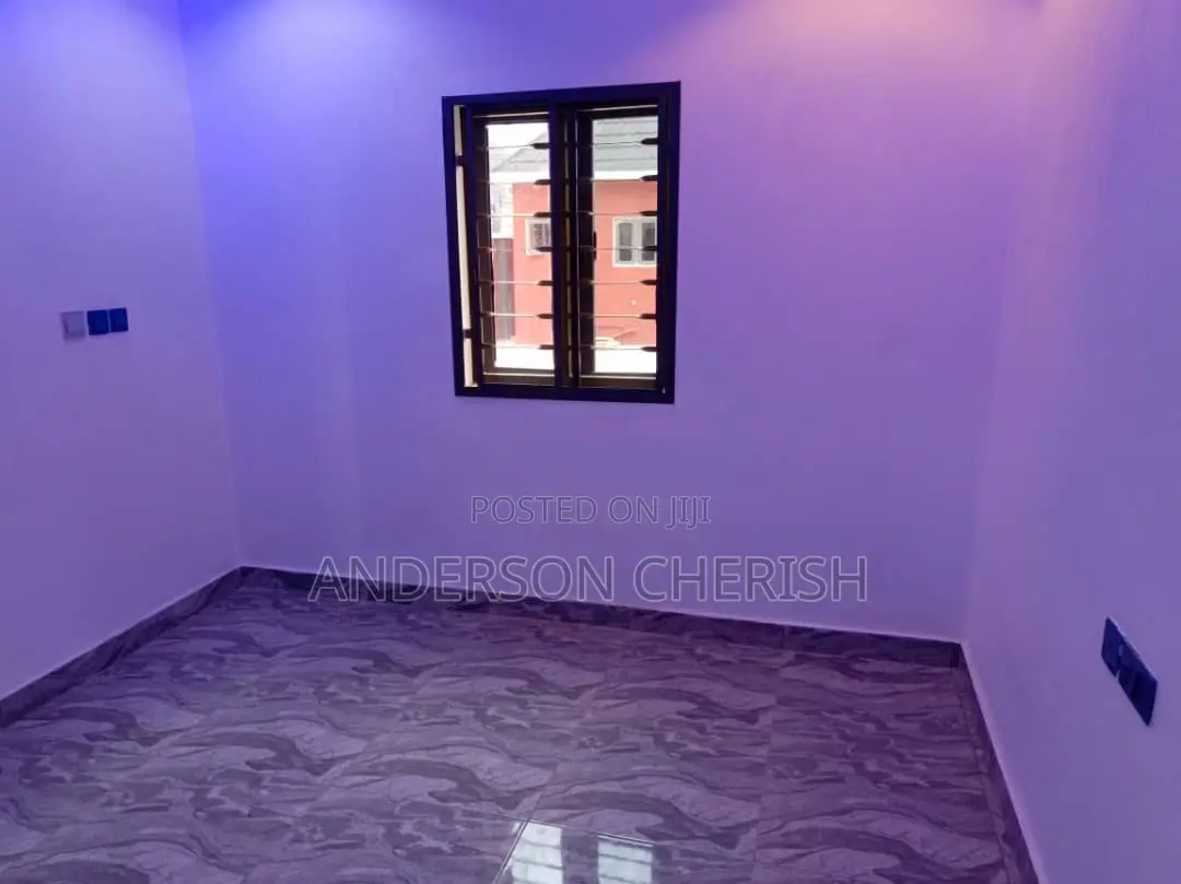 2bdrm Block of Flats in Kubwa for sale in Kubwa