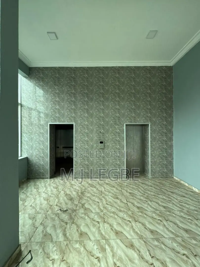 Office Space in Lekki