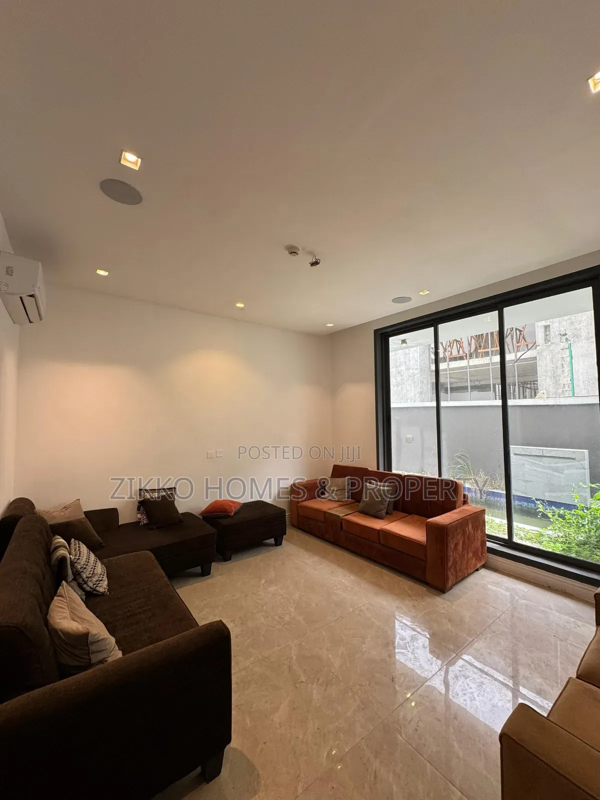 5bdrm Duplex in Banana Island, Ikoyi for sale in Ikoyi