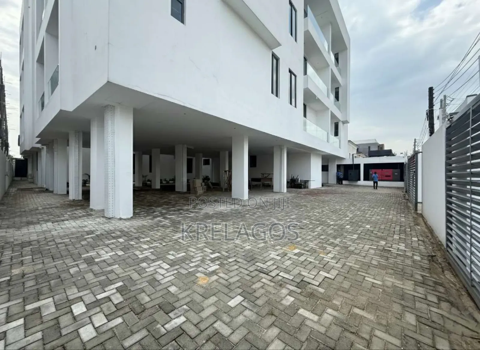 2bdrm Apartment in Victoria Island for sale in Victoria Island