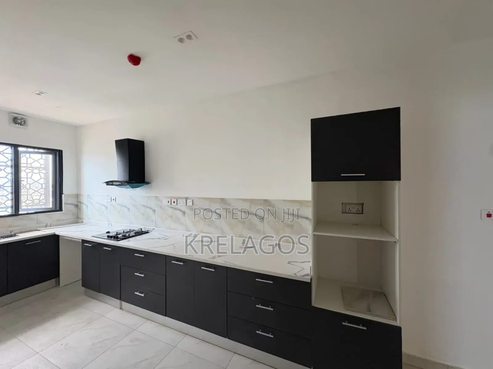 3bdrm Apartment in Lekki Phase 1 for sale in Lekki Phase 1