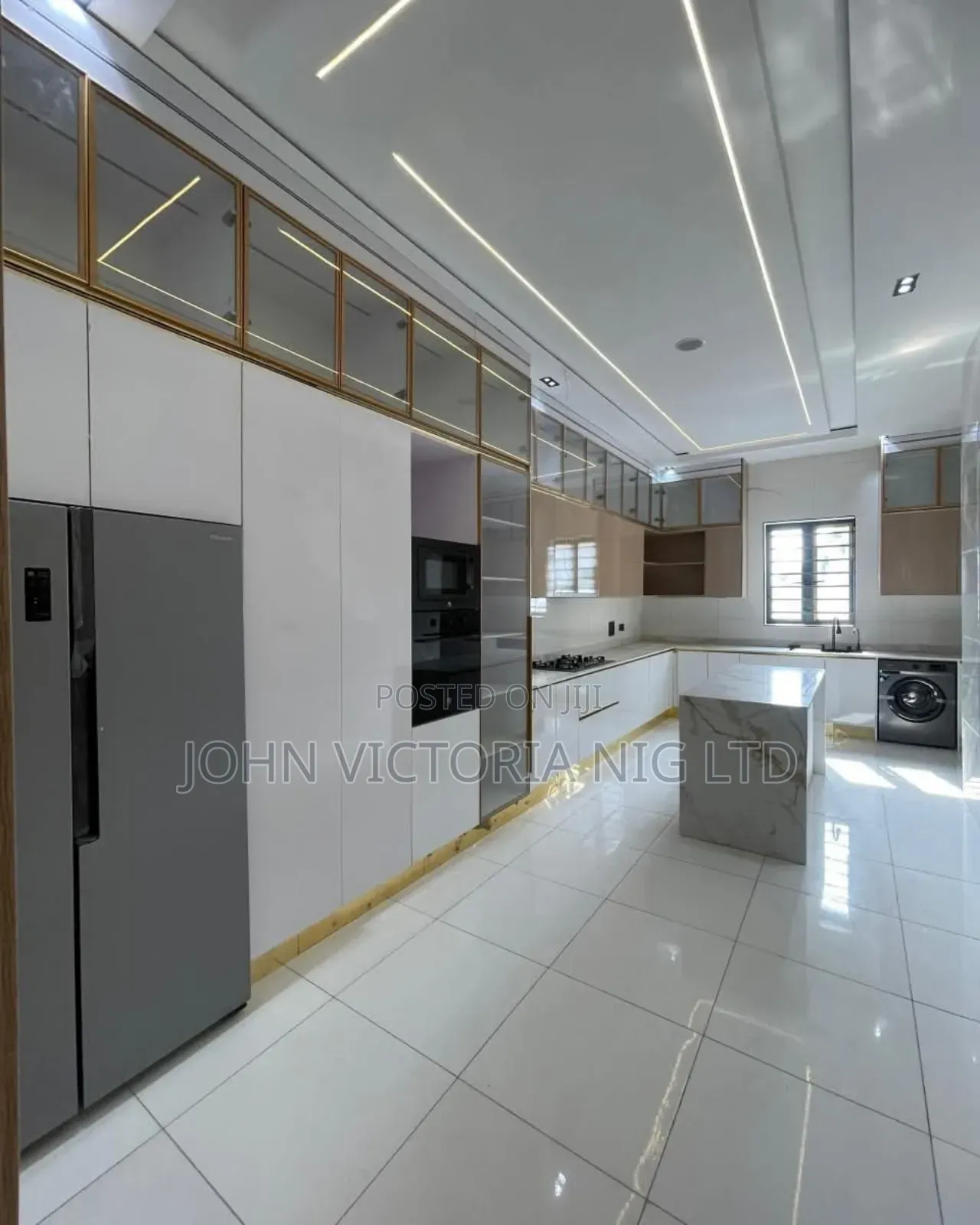 Furnished 5bdrm Duplex in Harris Drive Vgc for sale in VGC / Ajah