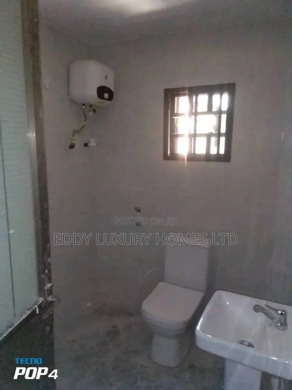 3bdrm Apartment in Ikot Ekpene Rd, Uyo for rent in Uyo