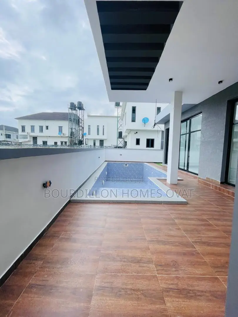 5bdrm Duplex in Orchid Lekki Lagos for sale in Lekki