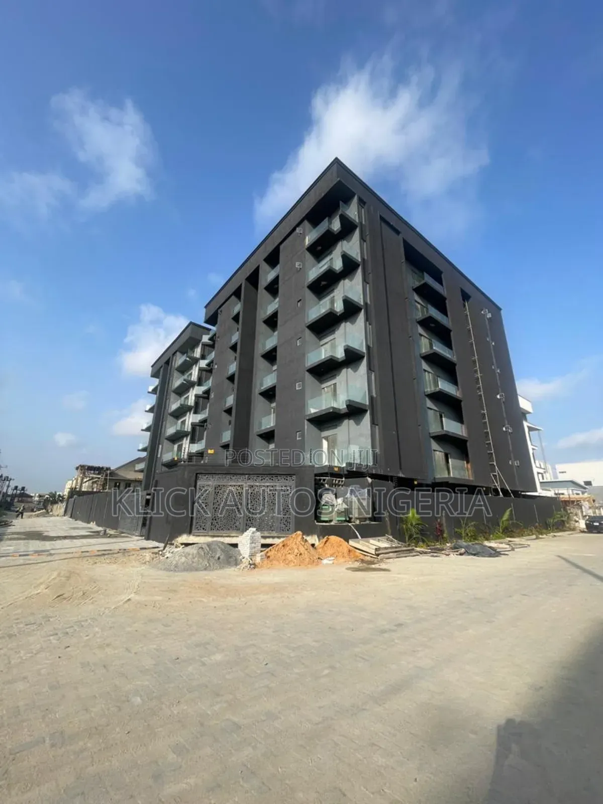 Furnished 3bdrm Townhouse/Terrace in Ikate for sale in Ikate