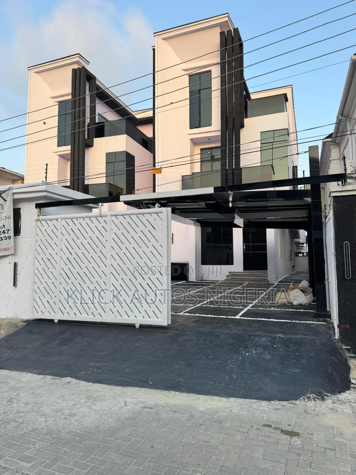 Furnished 4bdrm Duplex in Orchid, Ikate for sale in Ikate