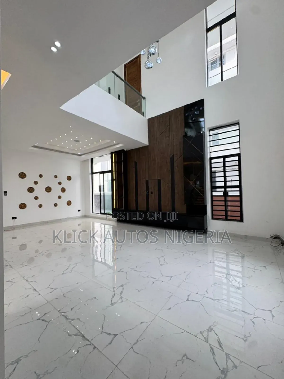 4bdrm Duplex in Ikota for sale in Ikota