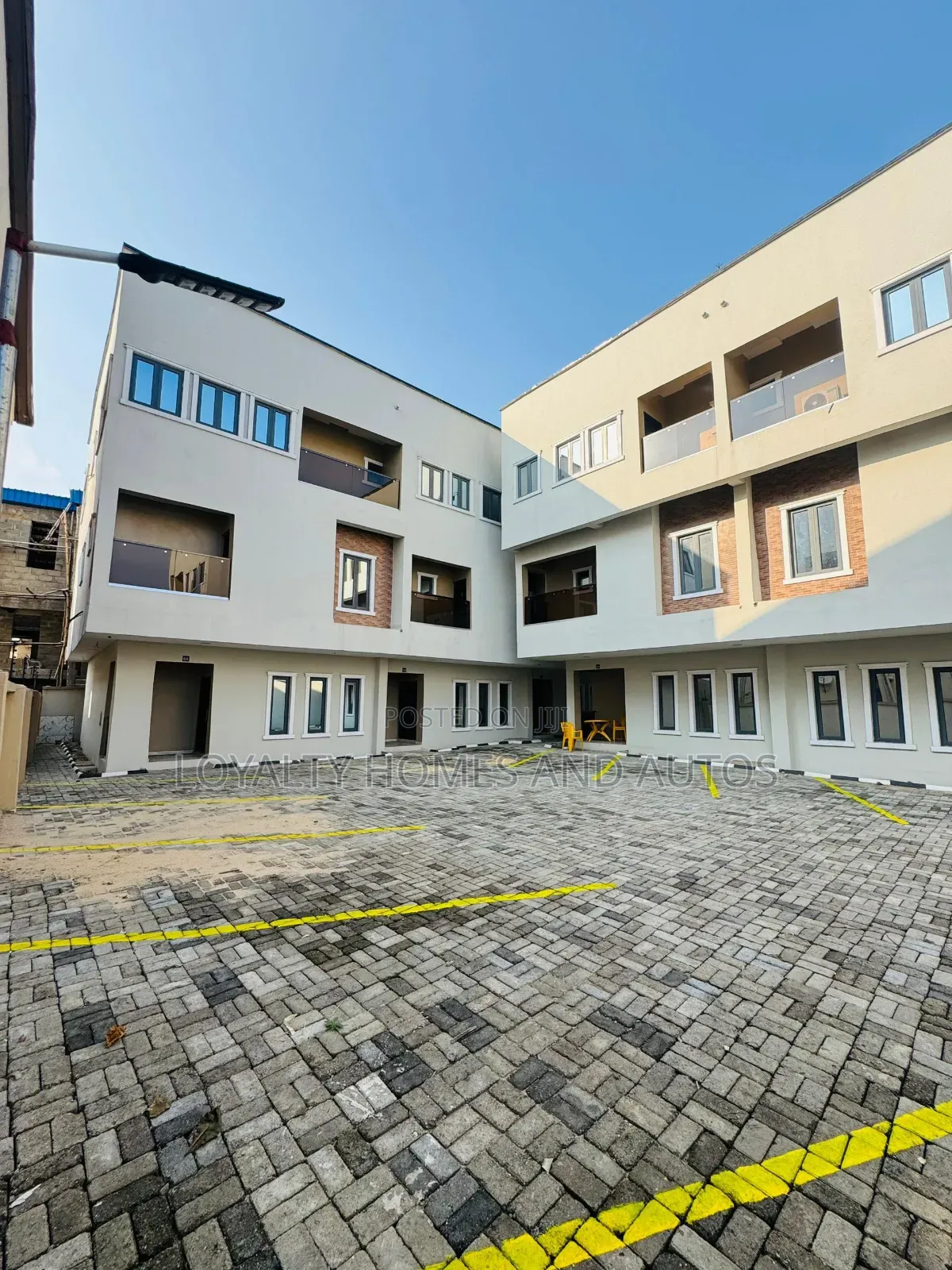 Furnished 4bdrm Townhouse/Terrace in Gbagada Lagos for Sale in Gbagada