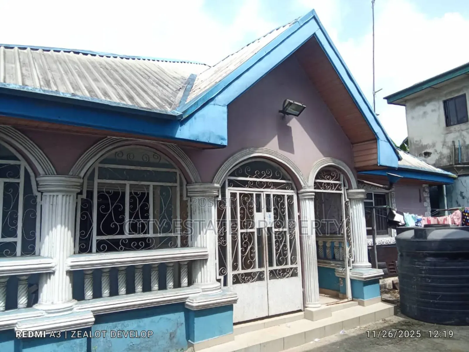 Furnished 6bdrm Block of Flats in Freedom Estate Road, Port-Harcourt in Port-Harcourt