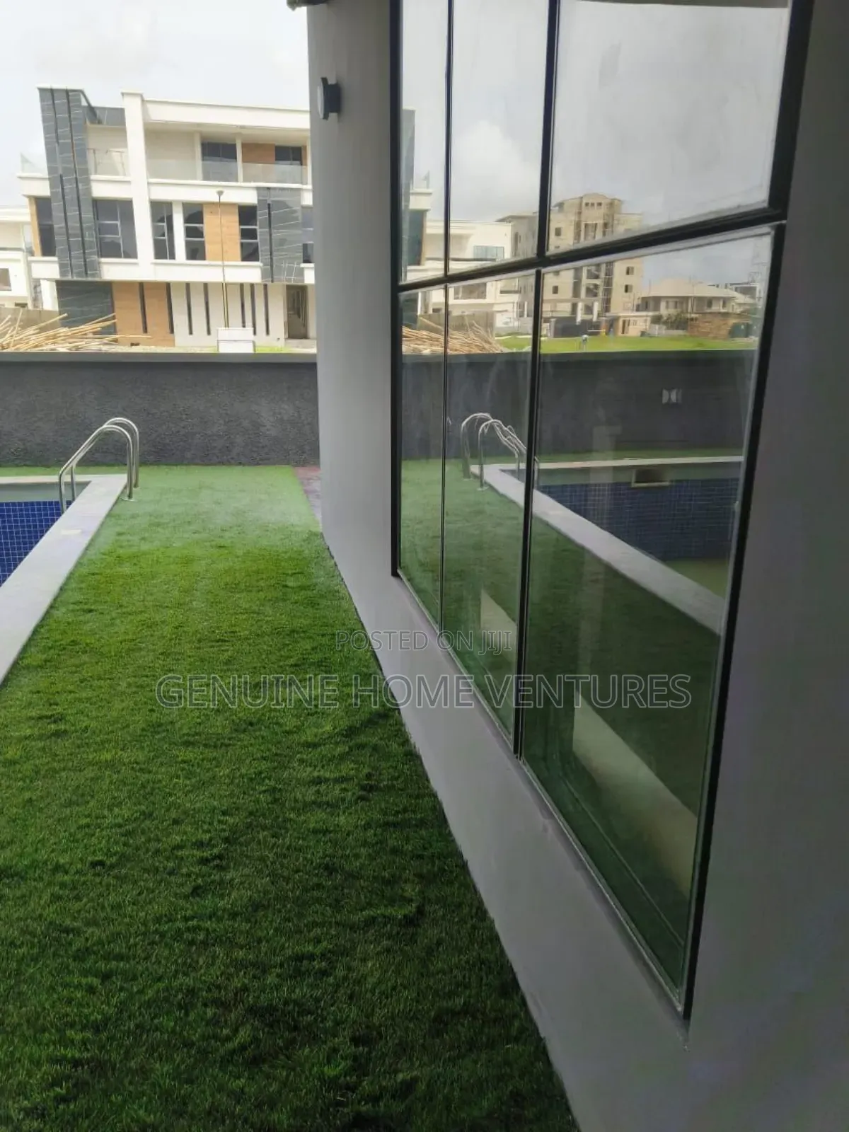 5bdrm Duplex in Ikate for sale in Ikate