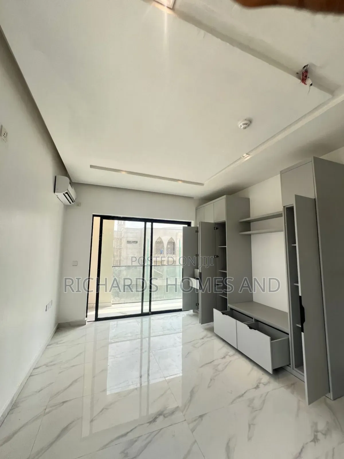 4bdrm House in Parkview Estate for sale in Parkview Estate