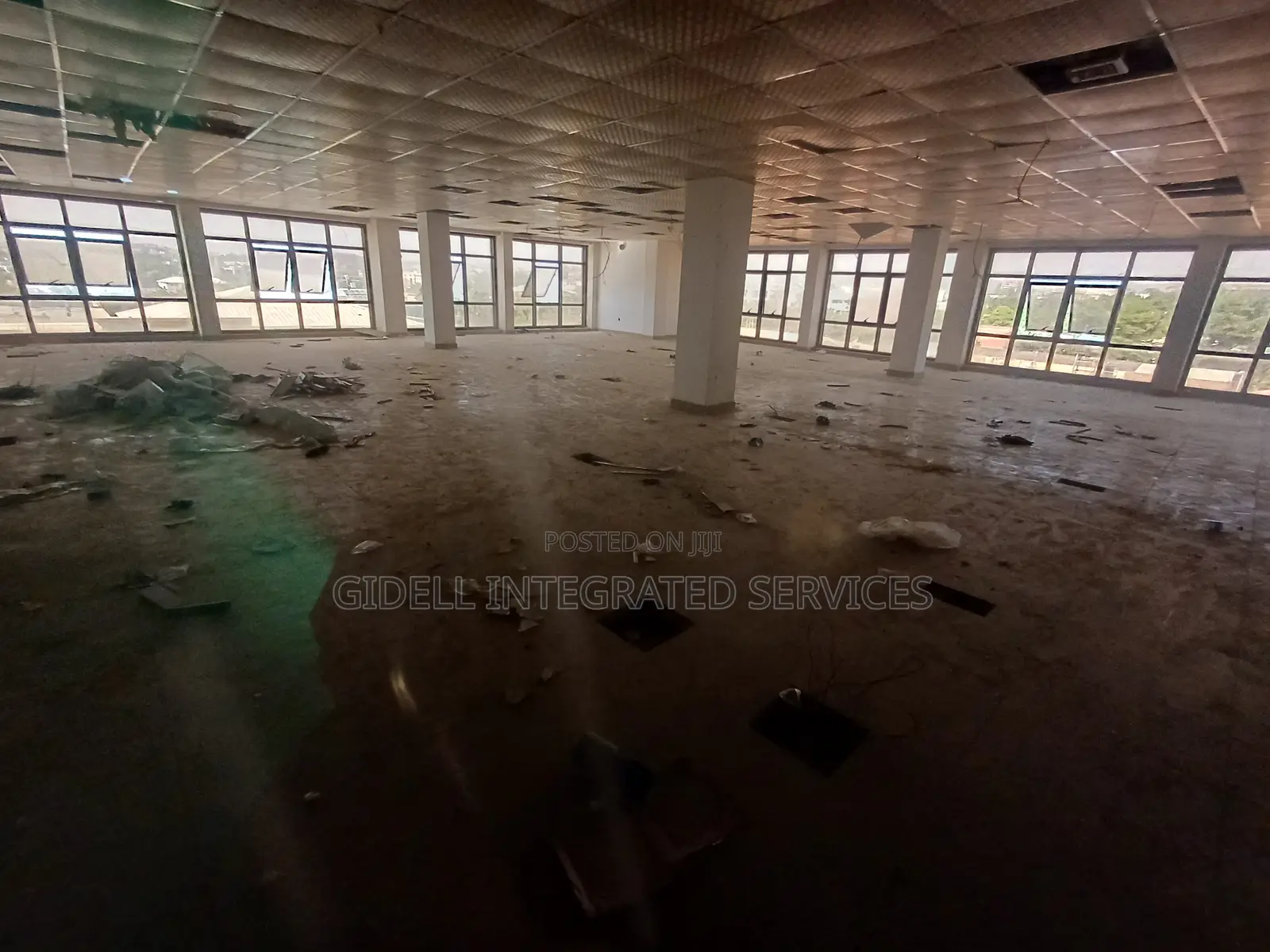 Serviced 300sqm Office Space on the Third Floor With Elevators and Gen in Wuse 2