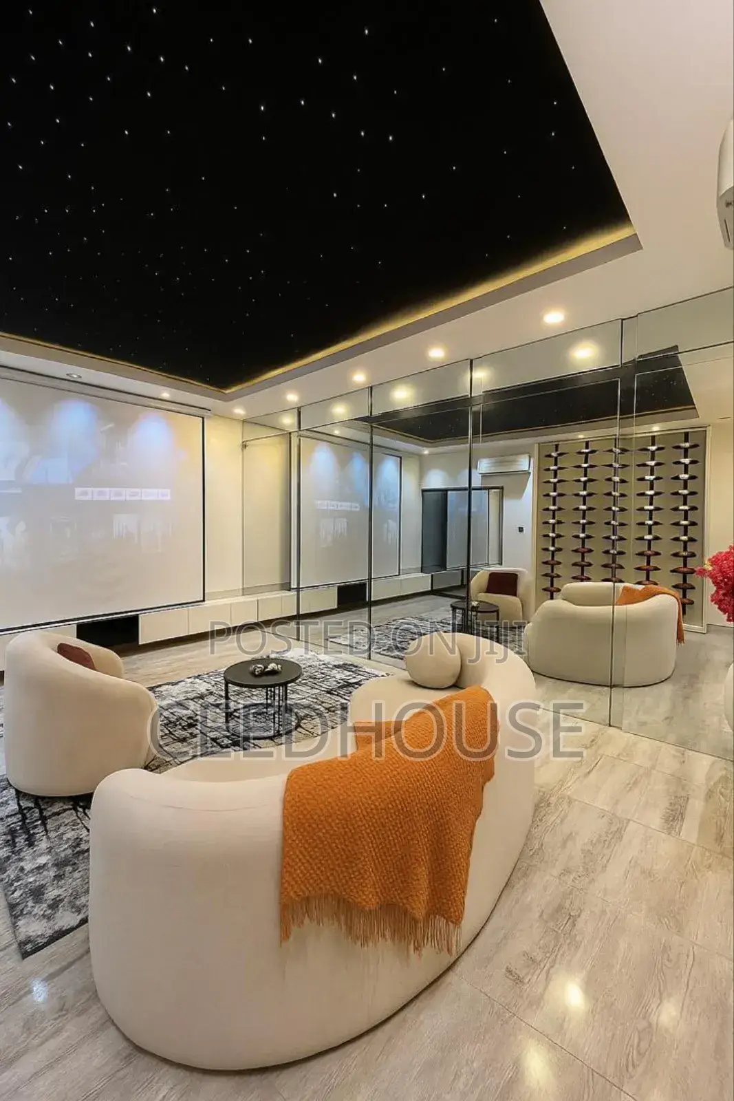 Luxurious 1 Bedroom Apartment With Cinema and Ps5 in Ikate