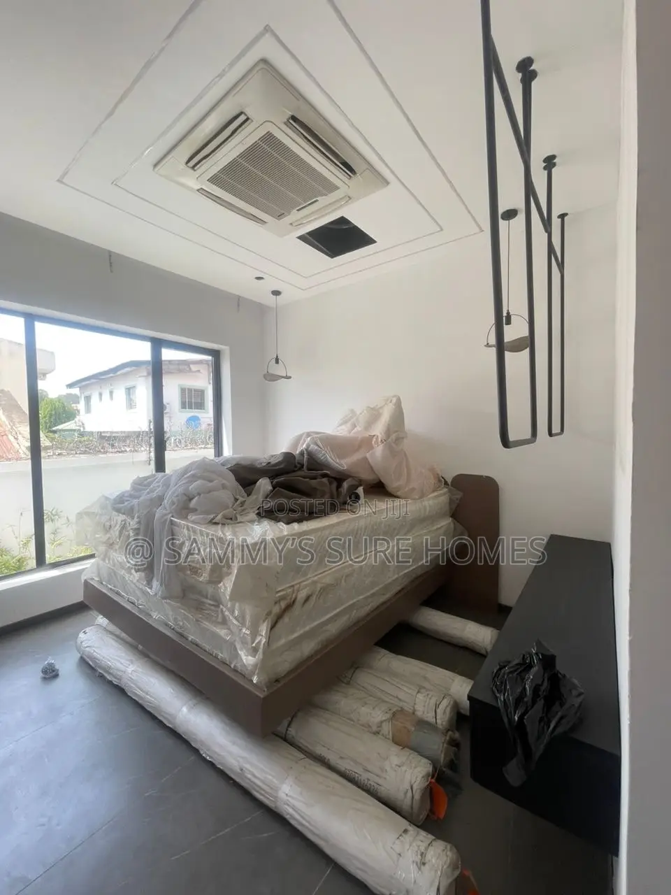 Furnished 14bdrm Apartment in Wuse 2 for sale in Wuse 2