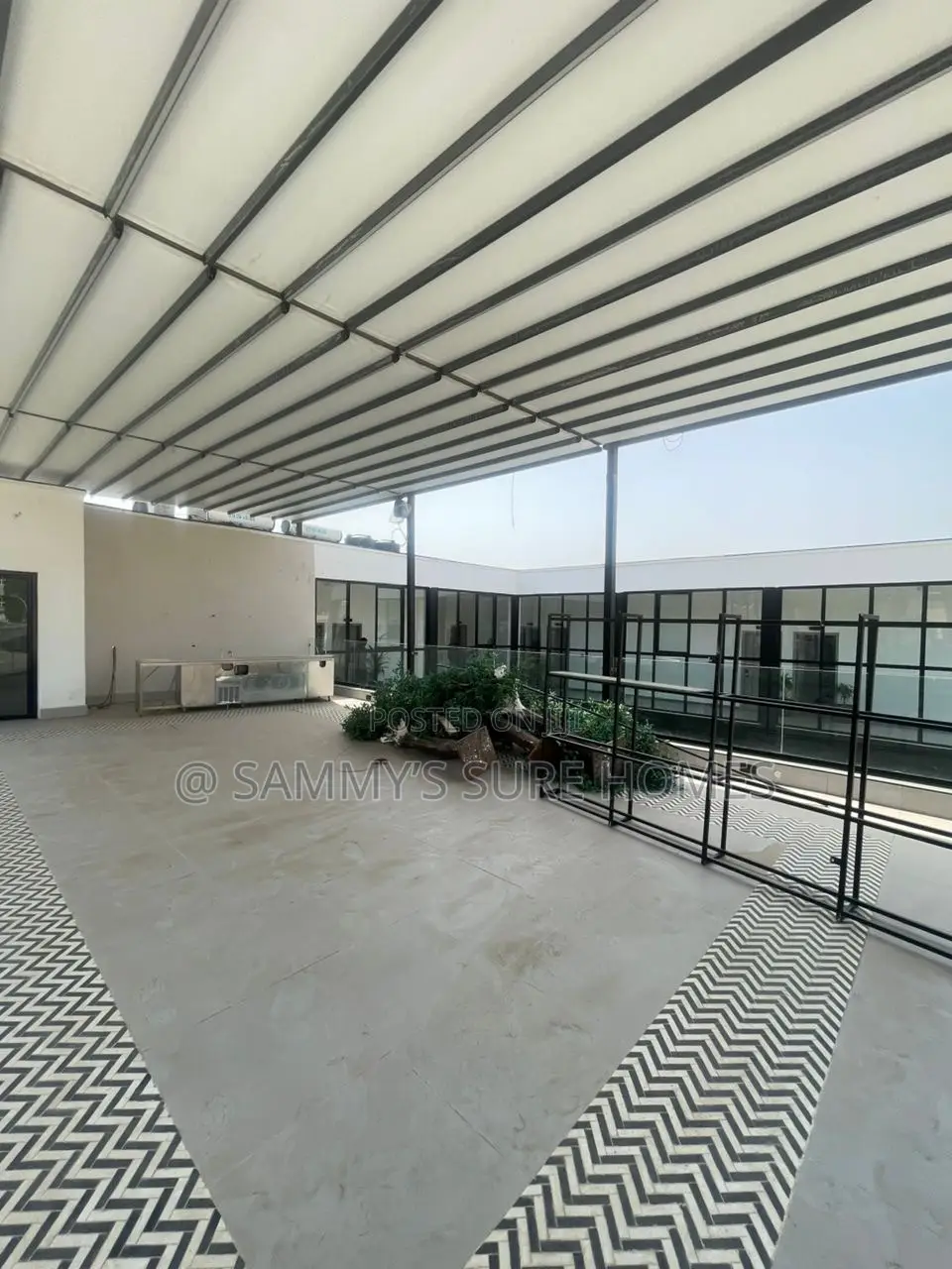 Furnished 14bdrm Apartment in Wuse 2 for sale in Wuse 2