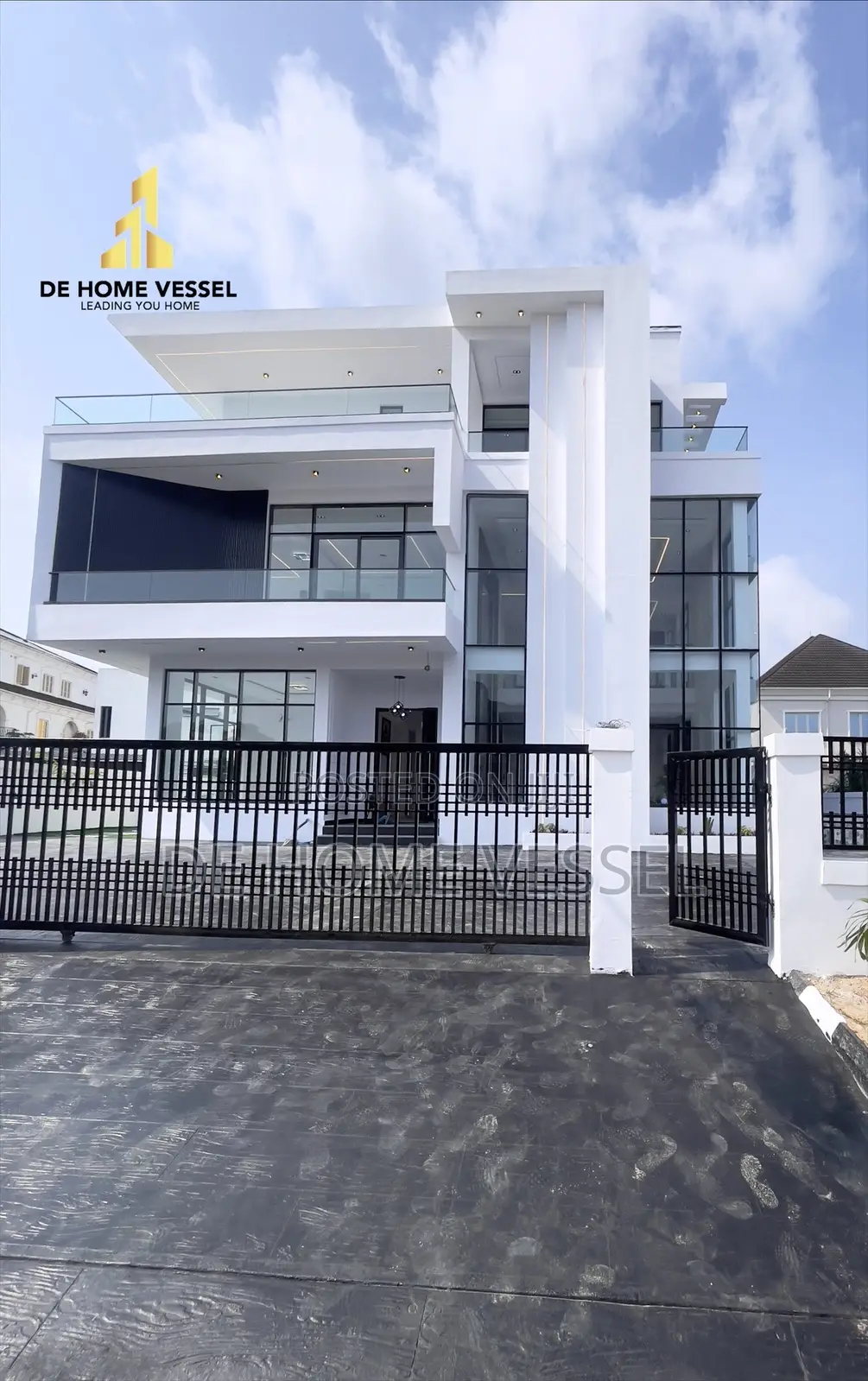 6bdrm Duplex in VGC / Ajah for sale in VGC / Ajah