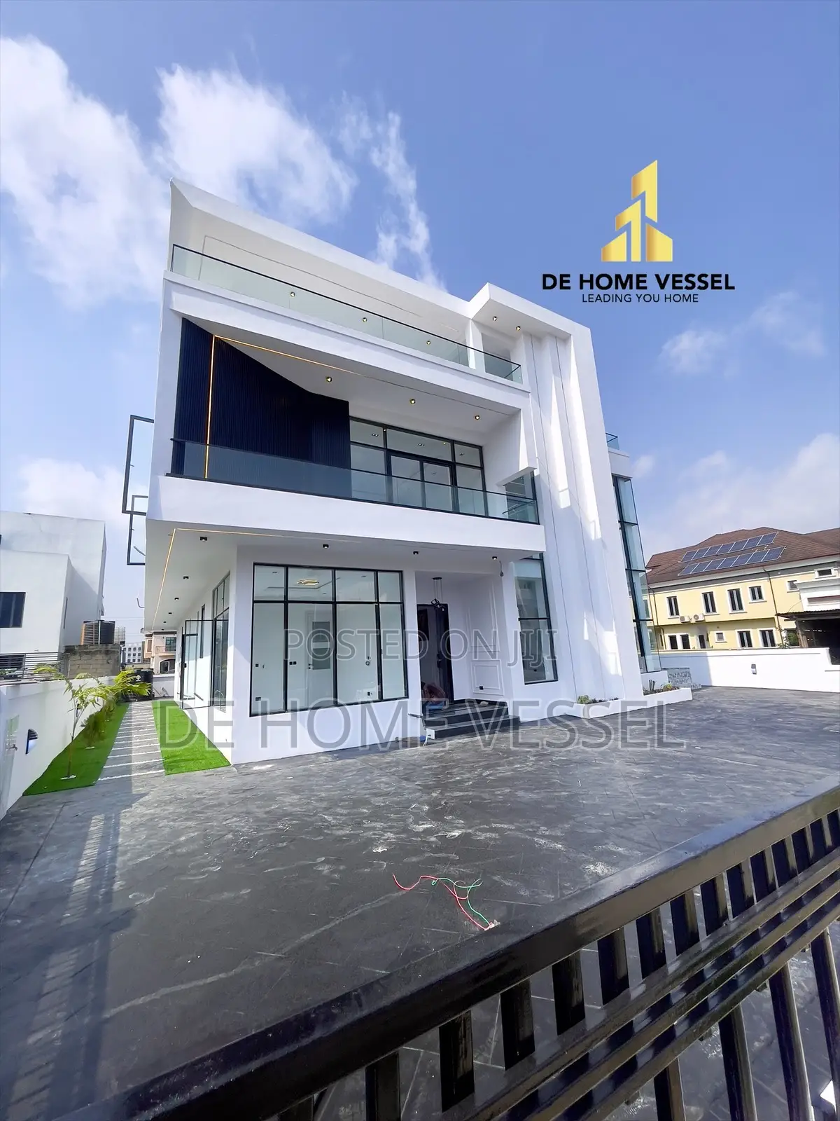 6bdrm Duplex in VGC / Ajah for sale in VGC / Ajah