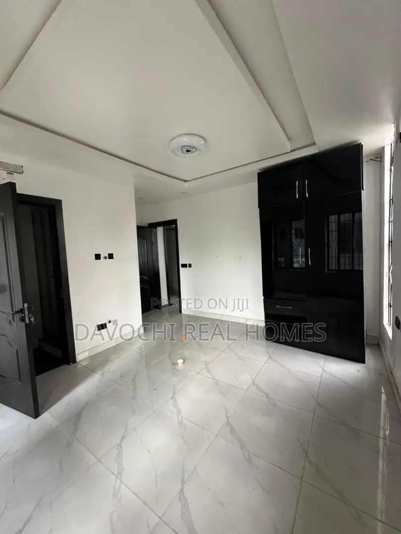3bdrm Apartment in Ikate for rent in Ikate-Elegushi