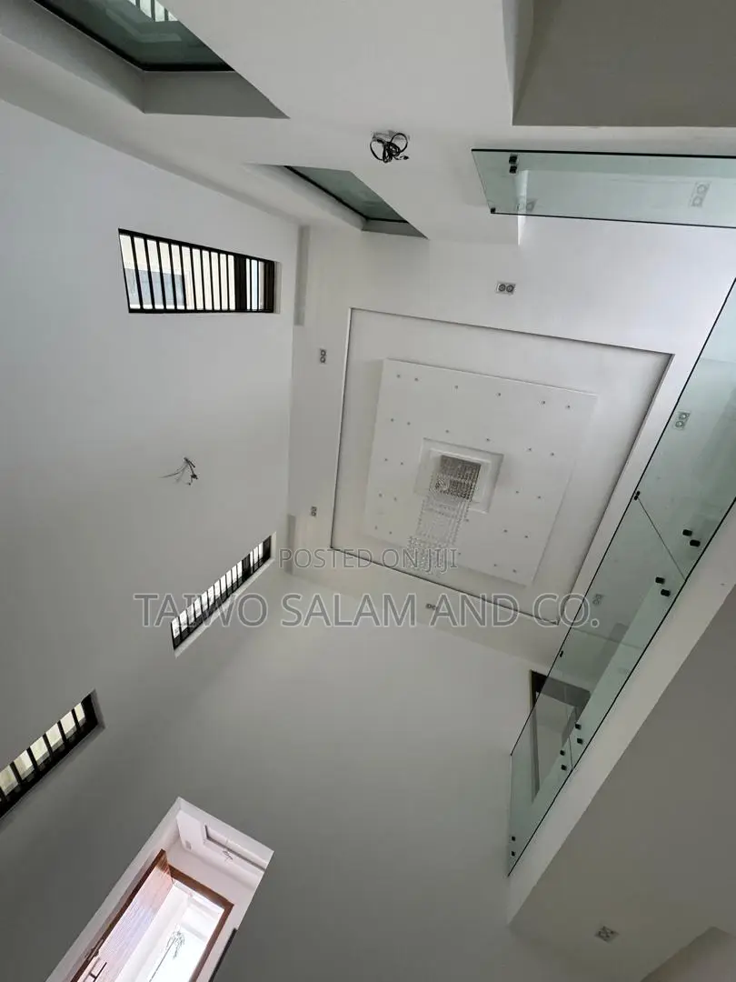 4bdrm Duplex in Agodi for sale in Agodi