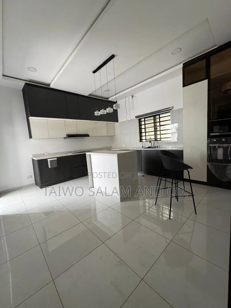 4bdrm Duplex in Agodi for sale in Agodi