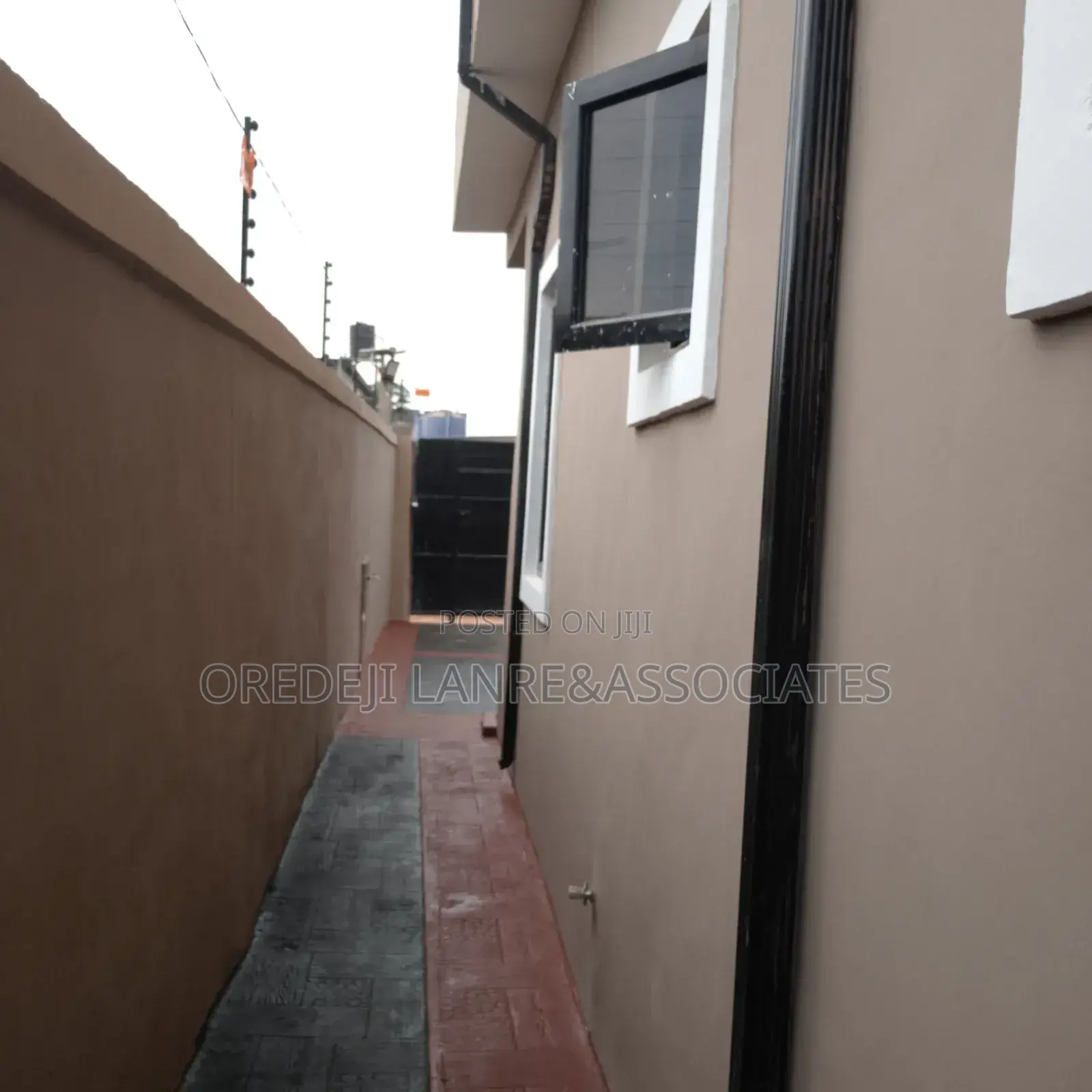 2bdrm Apartment in Giwa Bustop, Iju-Ishaga for rent in Iju-Ishaga