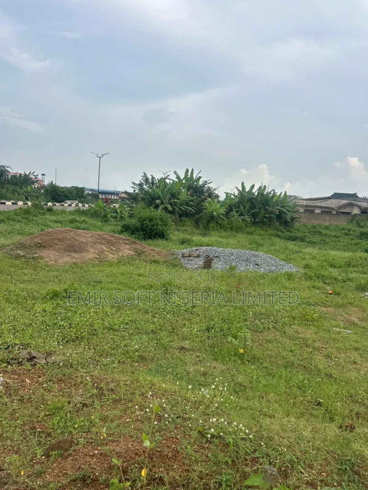 Prime Commercial Land for Sale in Akala Express