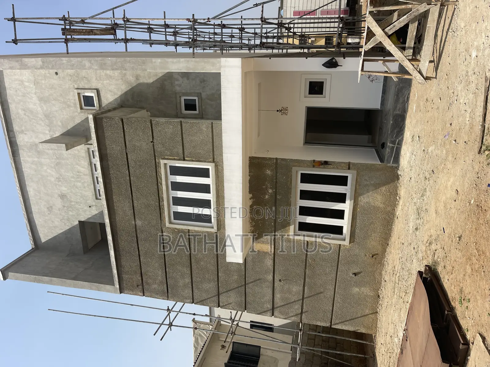 4bdrm Duplex in Life Camp for sale in Life Camp