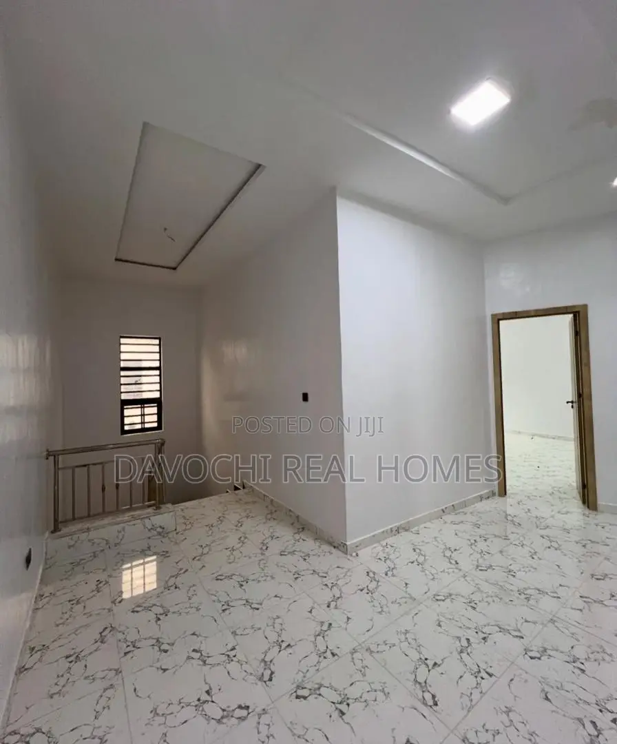 4bdrm Duplex in Mobile Road, Ajah, Abraham Adesanya Estate for rent in Abraham Adesanya Estate