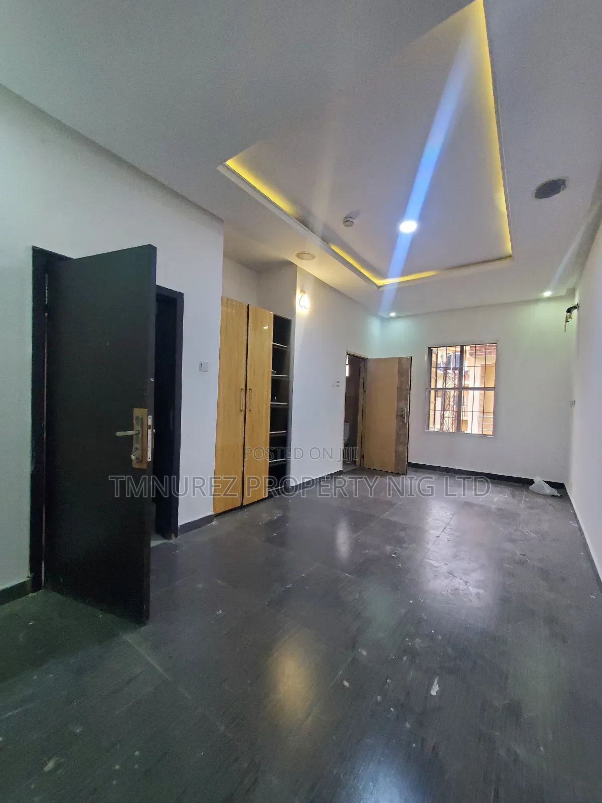 Studio Apartment in Chevron Estate for rent in Chevron
