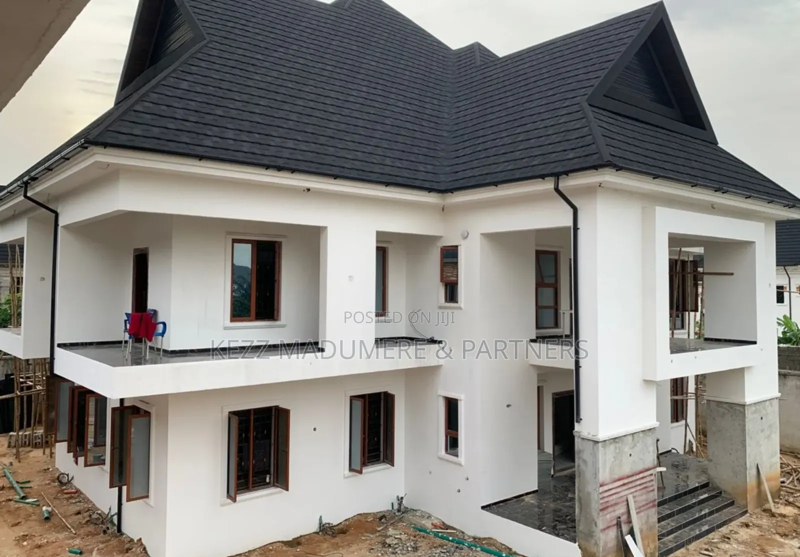 4bdrm Duplex in Ivory Heights for sale in Eliozu