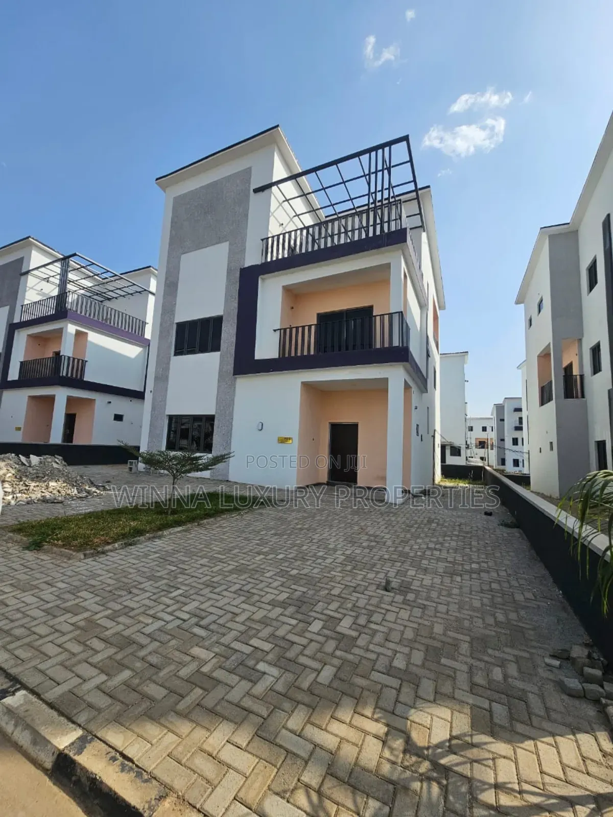 5bdrm Duplex in In An Estate, By, Lokogoma for sale in Lokogoma