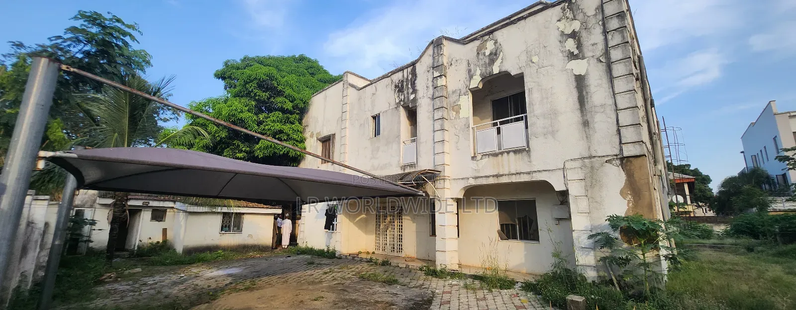 1000sqm Land Space With an Old Building on It in Maitama