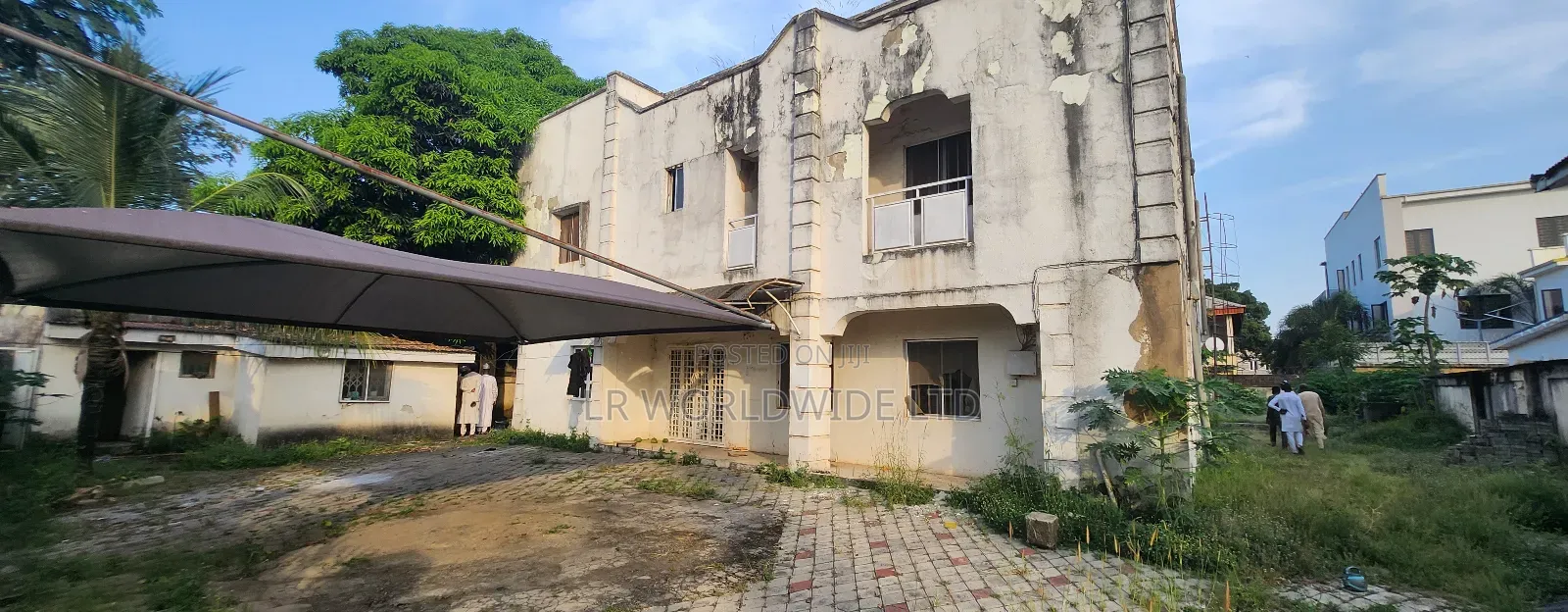 1000sqm Land Space With an Old Building on It in Maitama