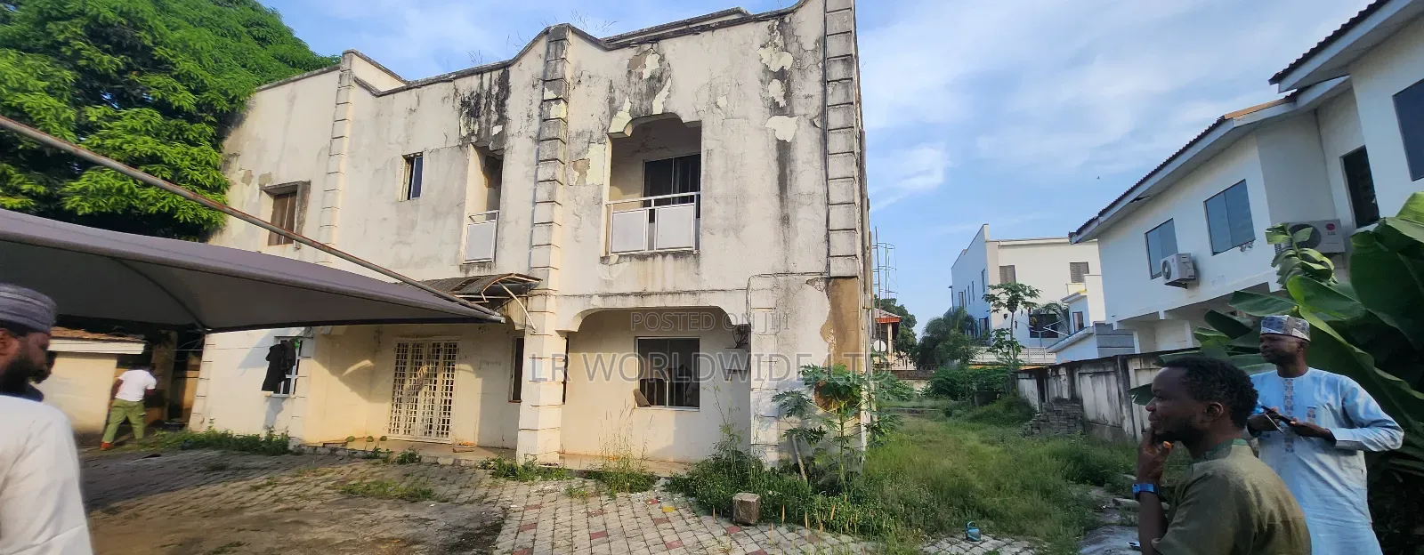 1000sqm Land Space With an Old Building on It in Maitama