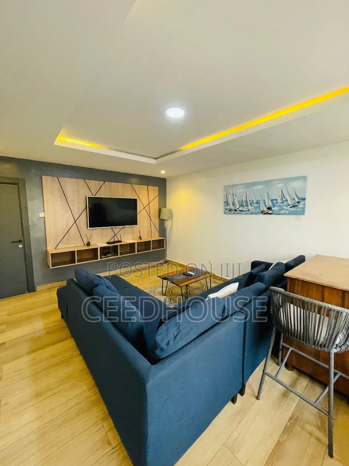 Luxurious 1 Bedroom Apartment With Pool and Games in Victoria Island