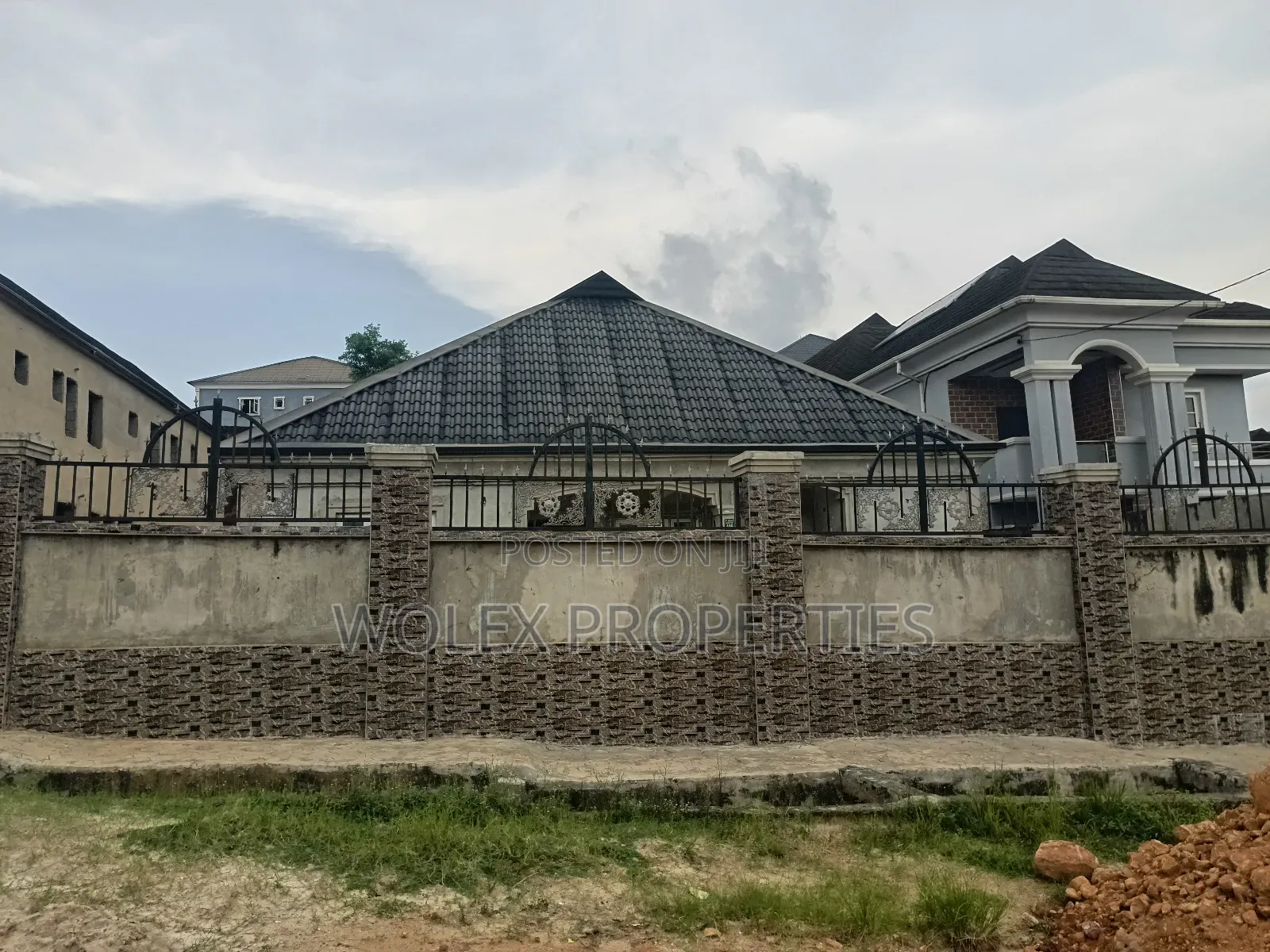 Newly Built 4 BRD Bungalow Self Compound at Peace Estate Baruwa in Baruwa