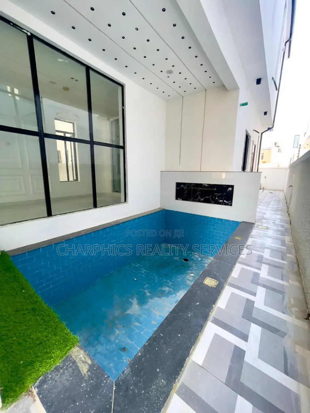 5bdrm Duplex in Ajah for sale in Ajah