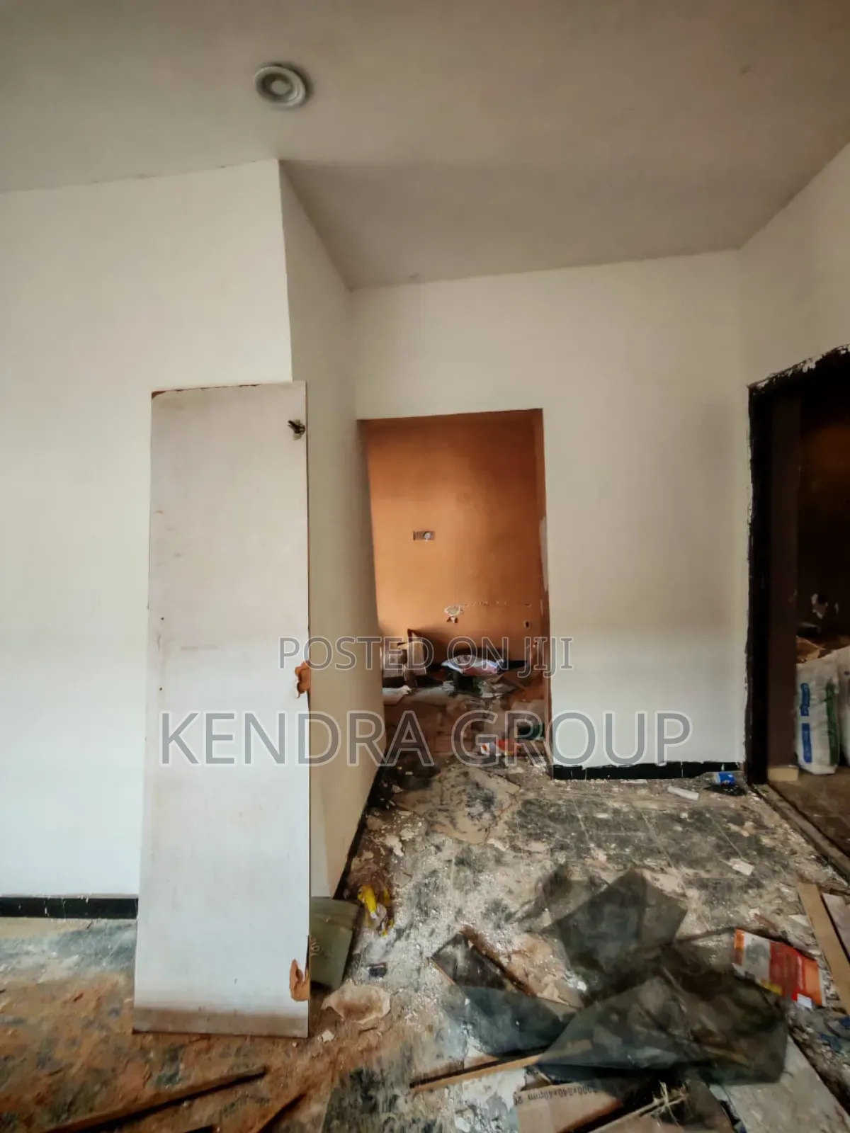 Furnished 4bdrm Duplex in Oluseyi Gbenjo, GRA Phase 2 Shangisha in GRA Phase 2 Shangisha