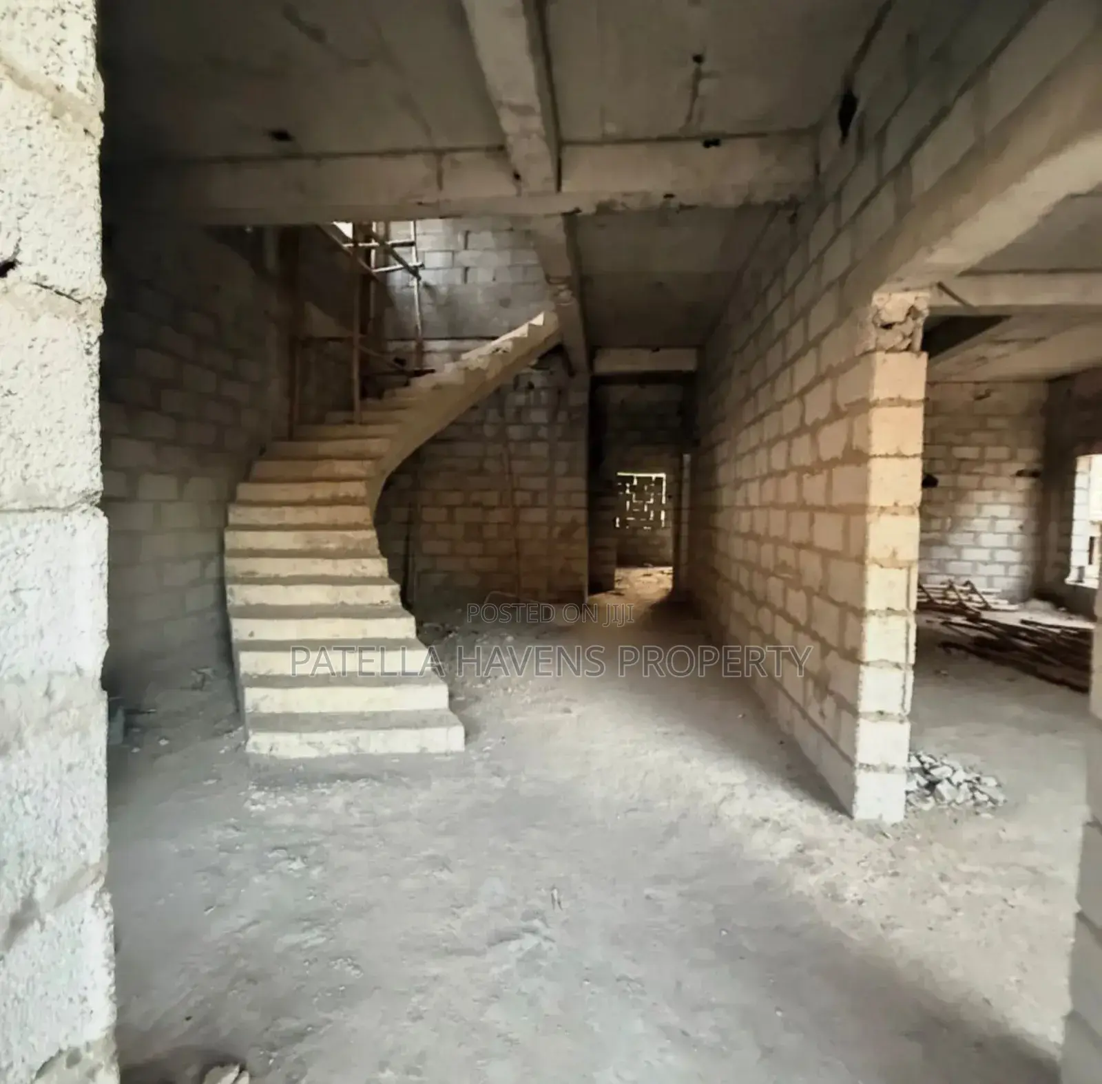 5 Bedroom Fully Detached Carcass in Apo in Apo District