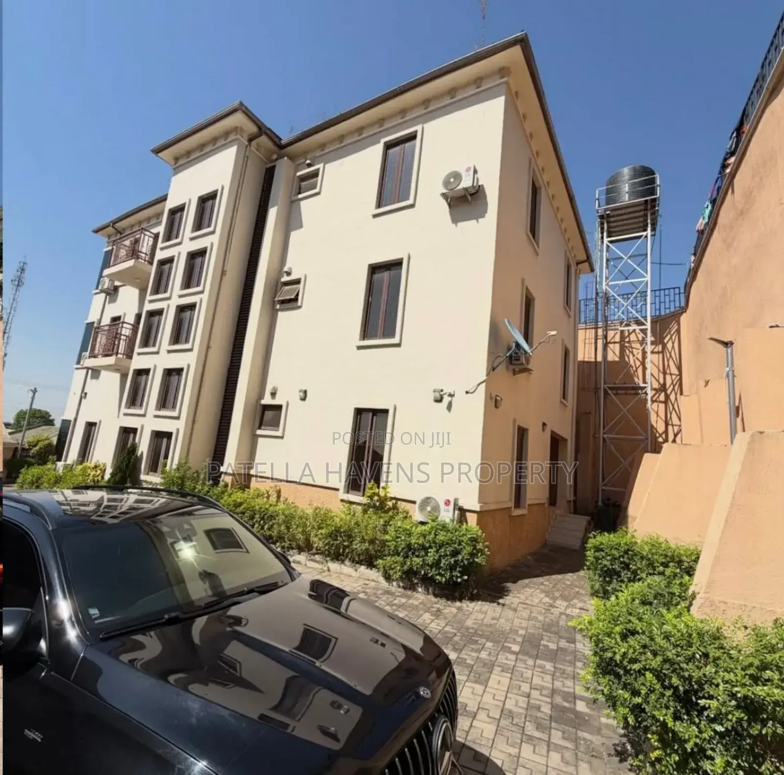 9bdrm Mansion in Apo District for sale in Apo District
