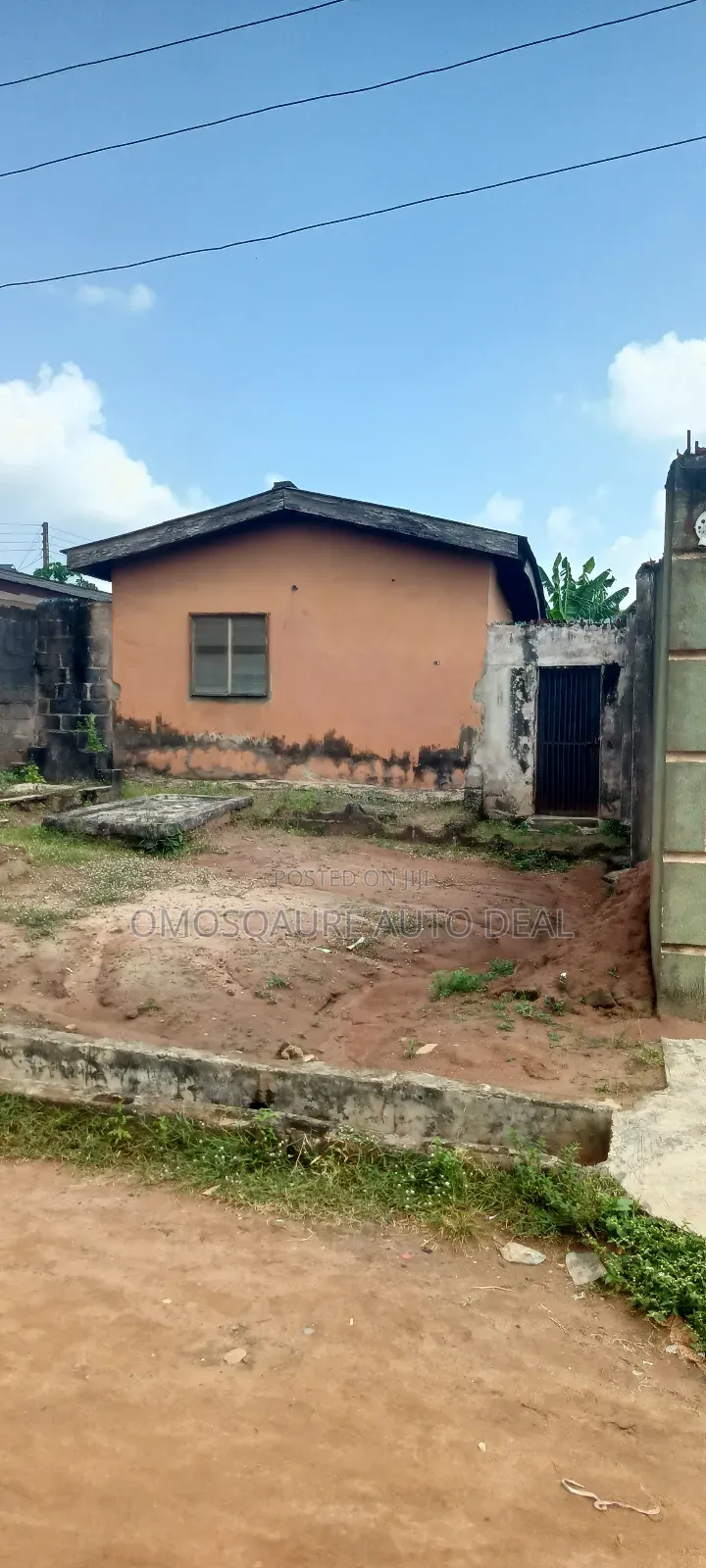 3bdrm Bungalow in Adiyan, Alagbado for sale in Alagbado