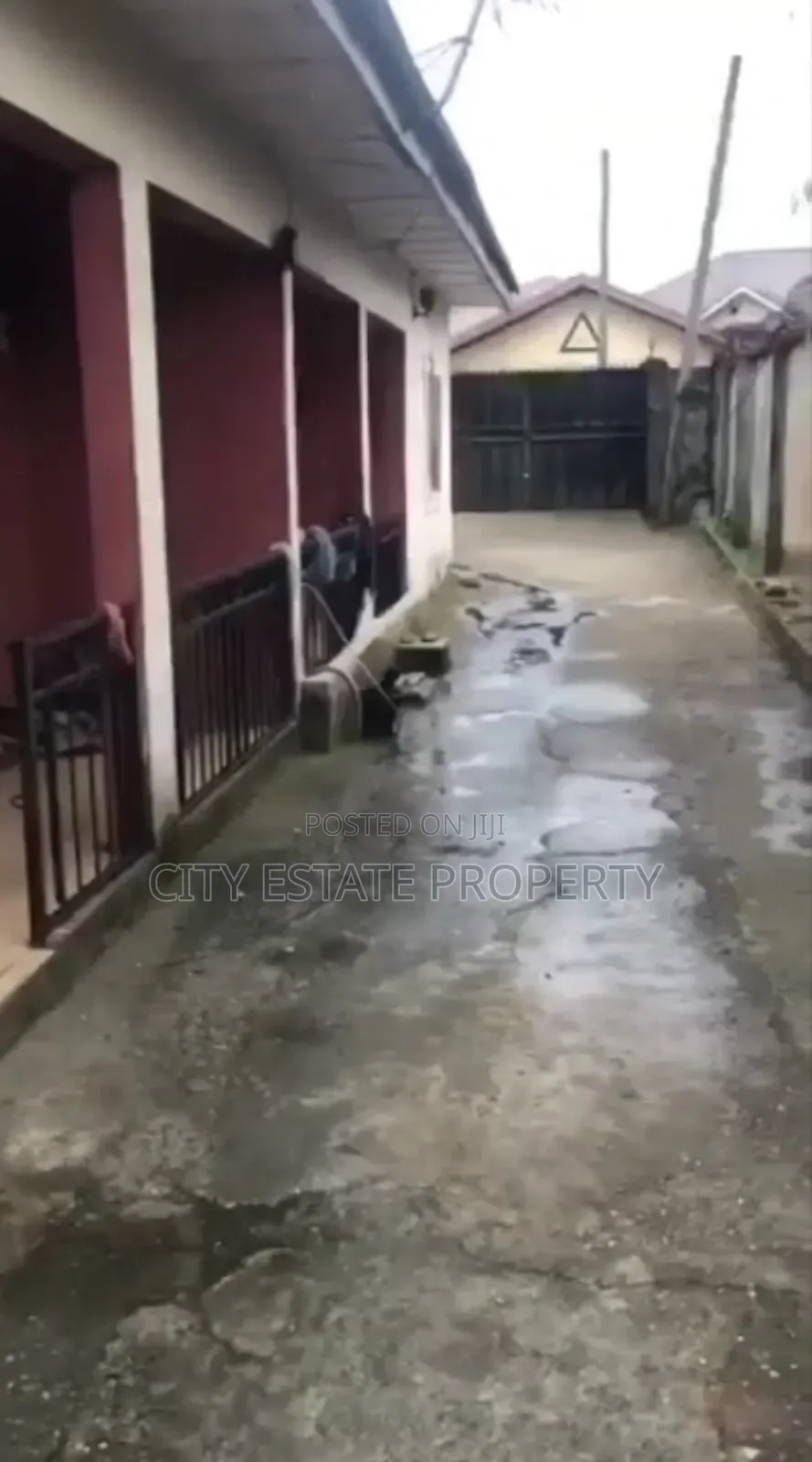 6bdrm Bungalow in Rumudara, Port-Harcourt for sale in Port-Harcourt