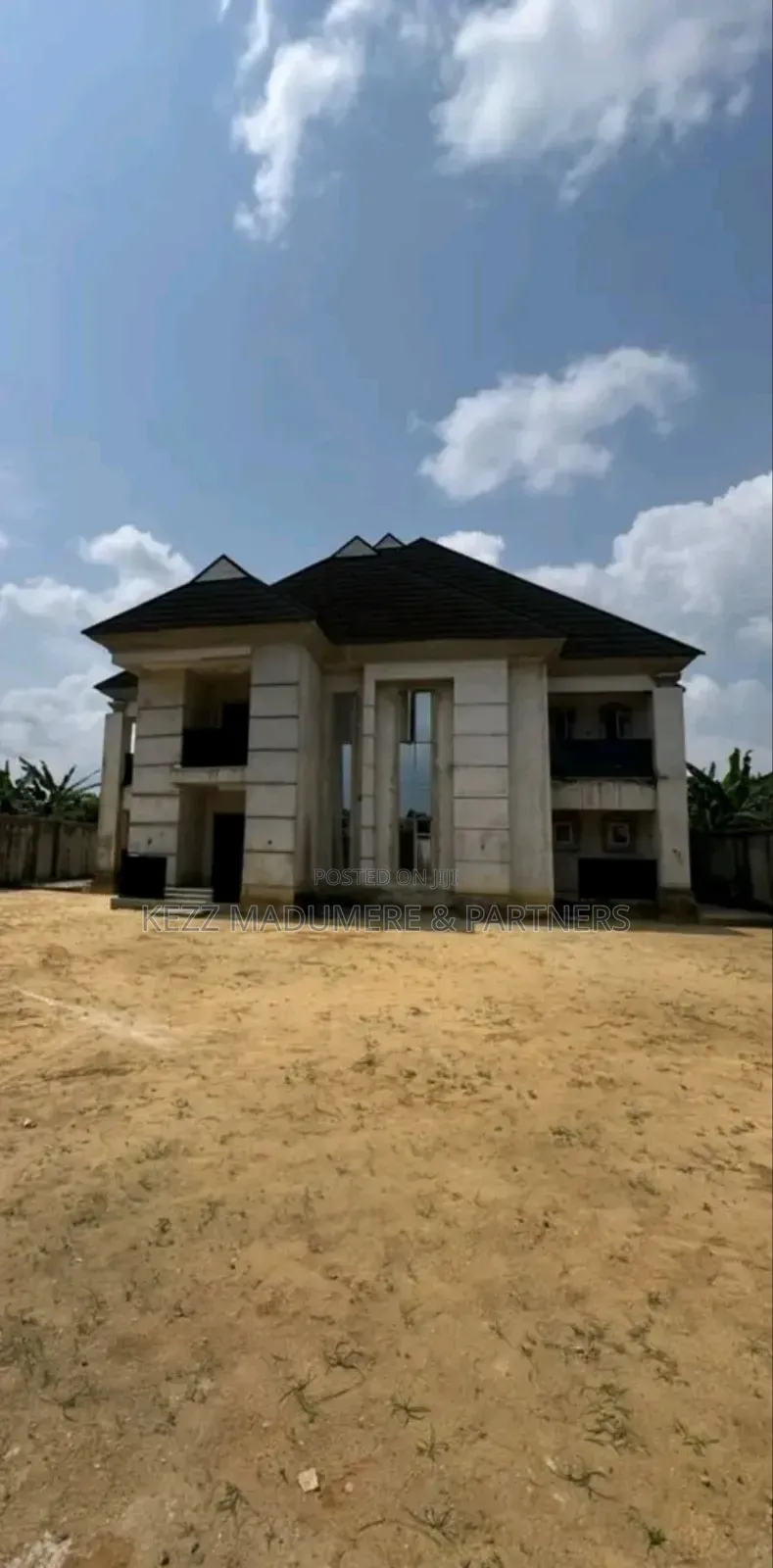 5bdrm Duplex in Victory Estate, Off for sale in Port-Harcourt