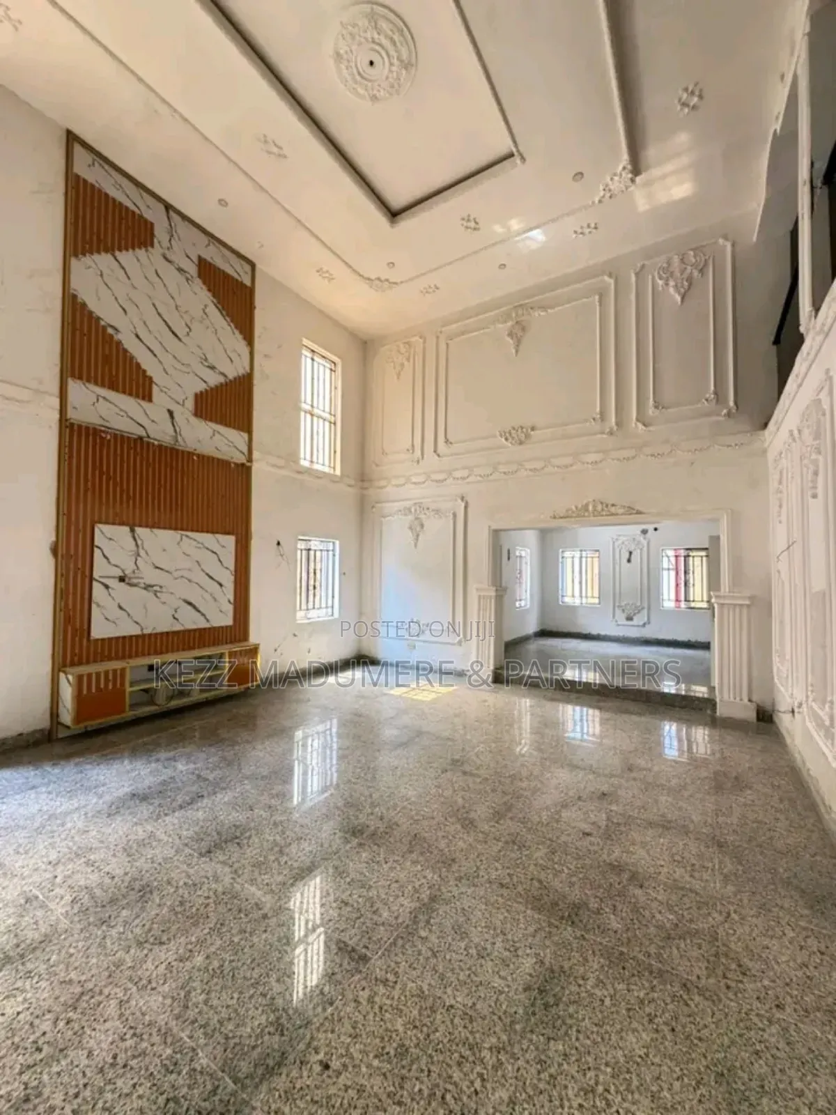 5bdrm Duplex in Victory Estate, Off for sale in Port-Harcourt