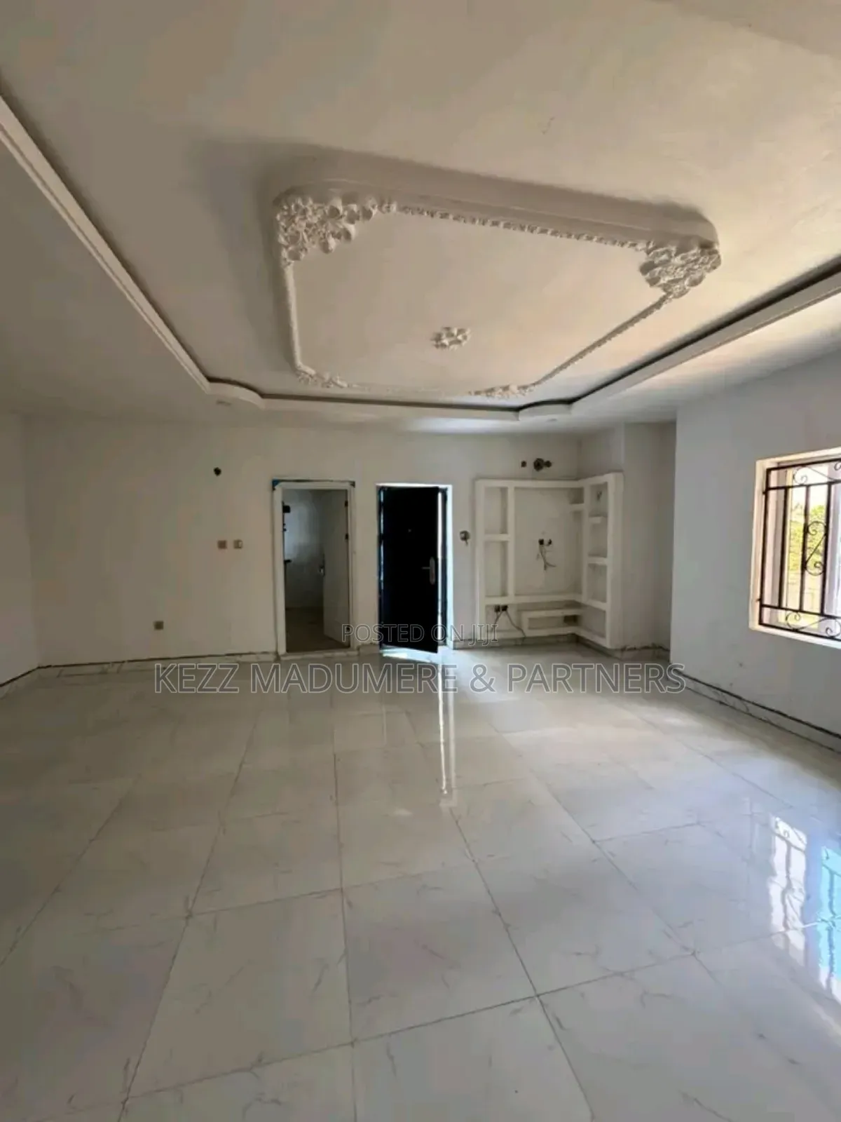 5bdrm Duplex in Victory Estate, Off for sale in Port-Harcourt