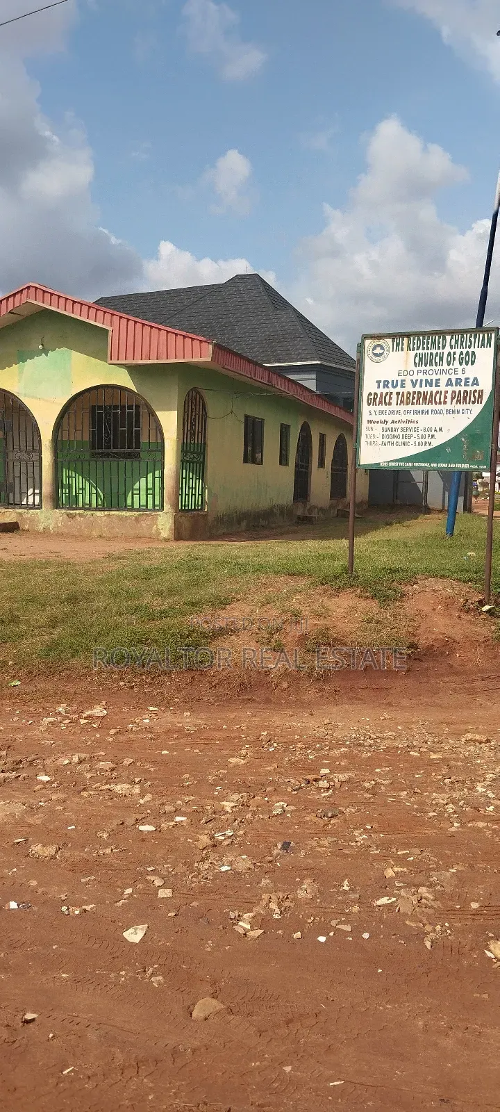 3bdrm Bungalow in Royaltor Real Estate, Benin City for sale in Benin City