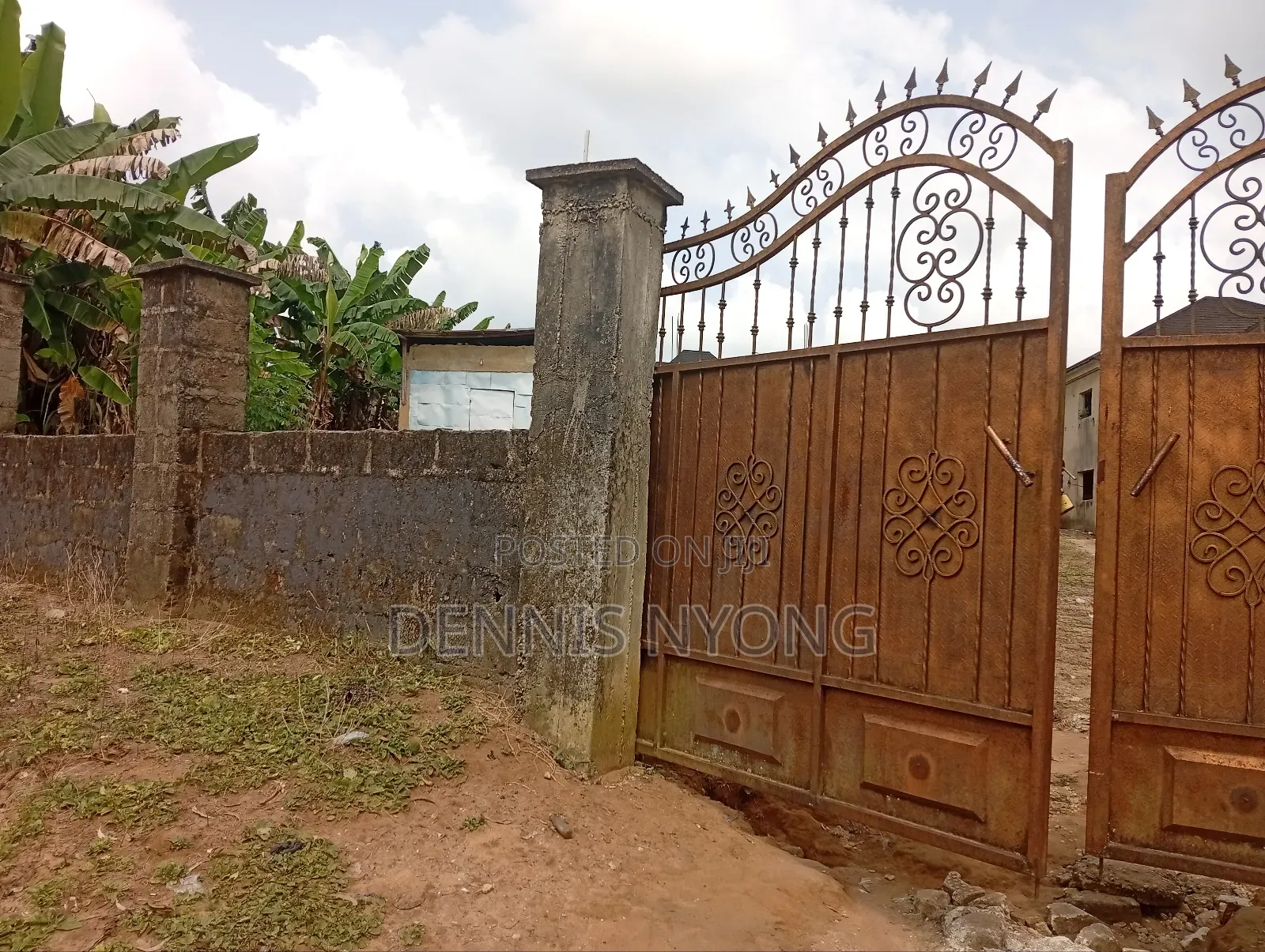 5bdrm Duplex in Army Junction, Calabar for sale in Calabar